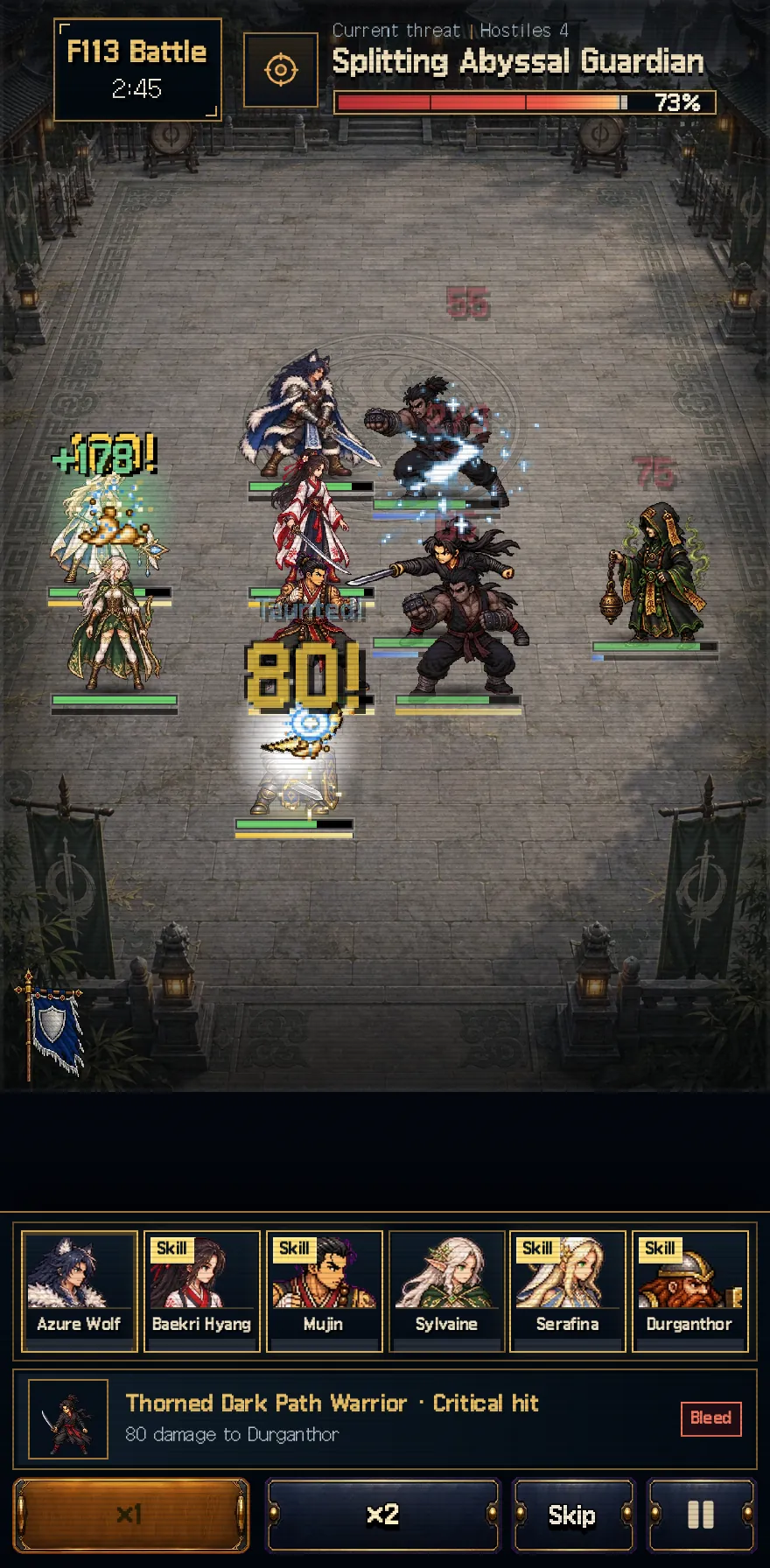 Game screen: The auto-battle, with the speed and skip buttons at the bottom